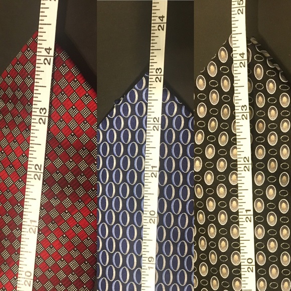3 Neck Tie Bundle Dockers and Van Huesen Mens Ties - Picture 5 of 8